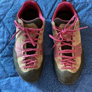 Scarpa Women's hiking shoes